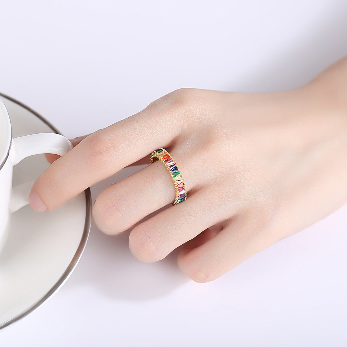 18k Gold European Beauty Ring with Retro Rainbow Gemstones